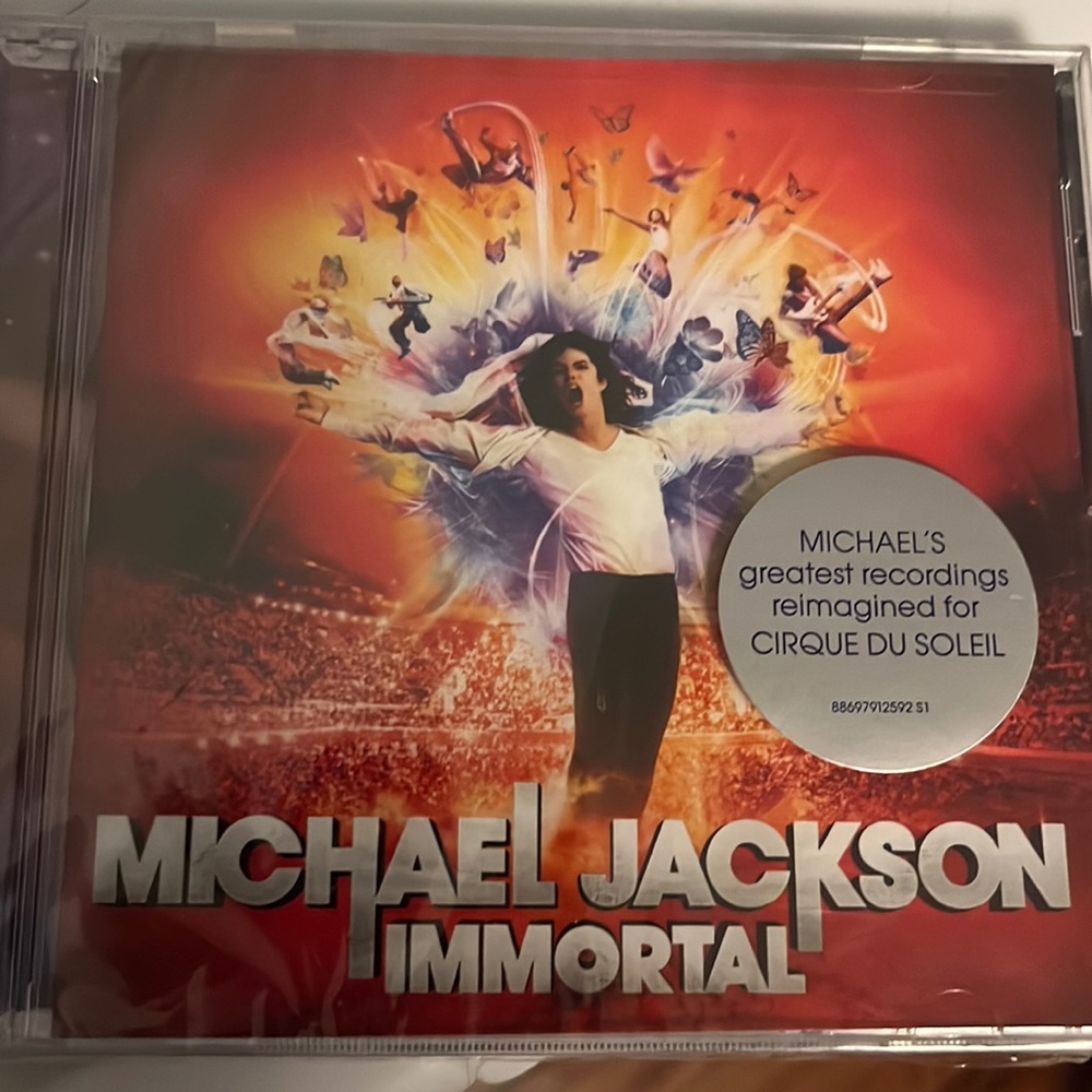 New CD Michael Jackson Immortal The Cirque Du Soleil Remix Album Soundtrack 2011